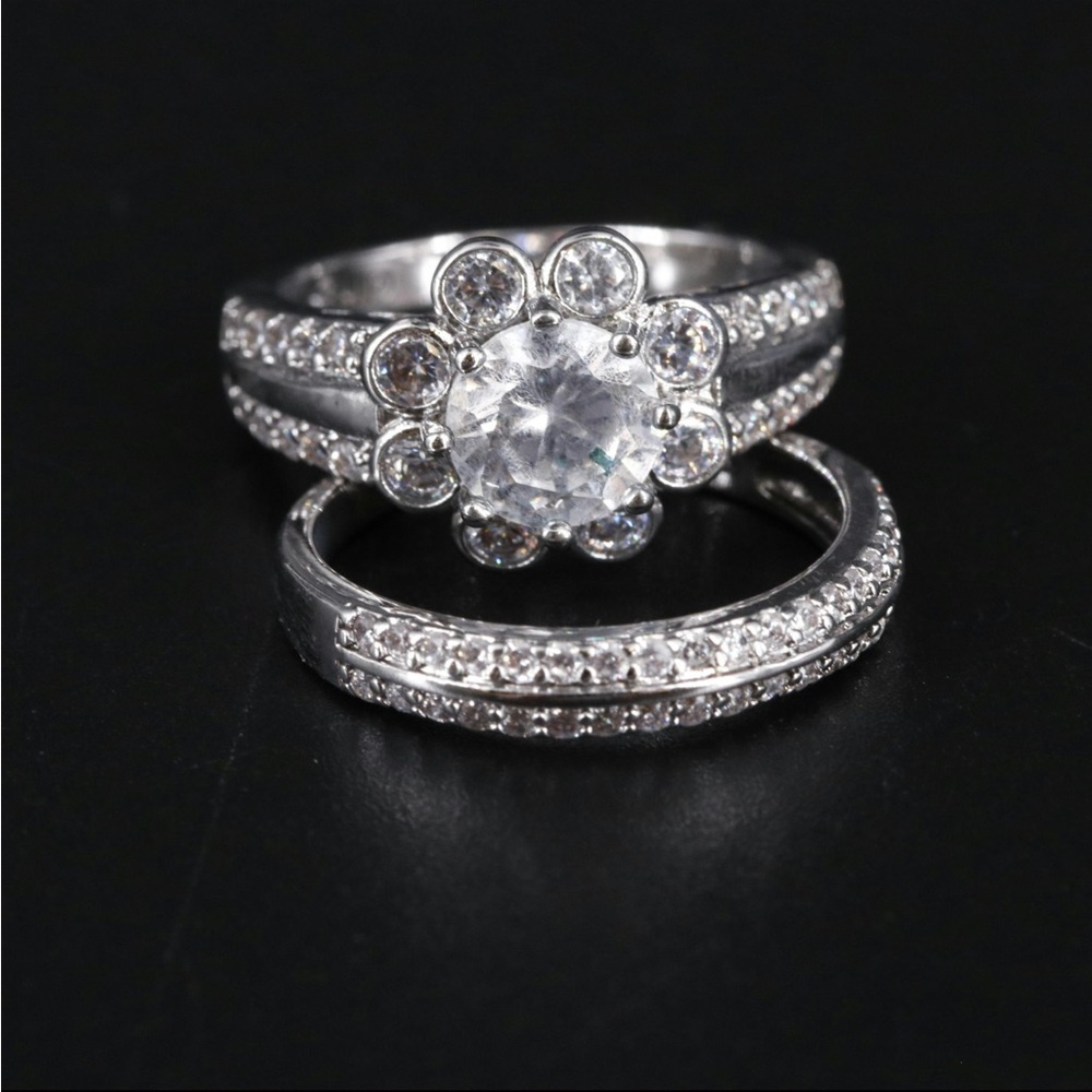 Elegant Silver Floral Ring Set